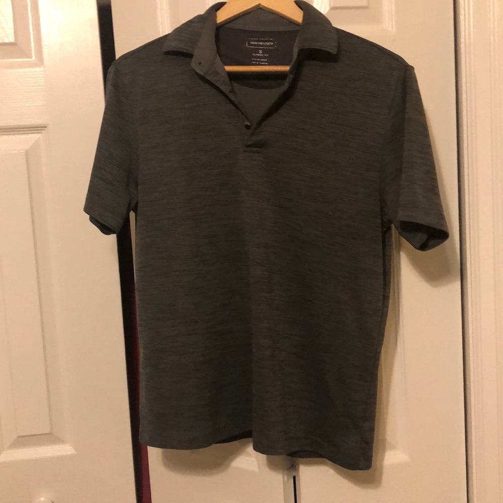Van Heusen Classic Fit Polo size small